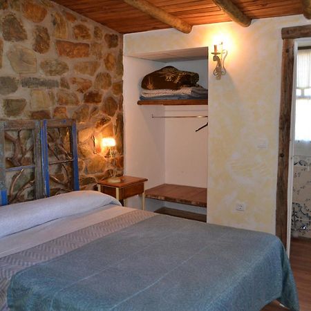 Albergue La Jarilla Plasenzuela Esterno foto
