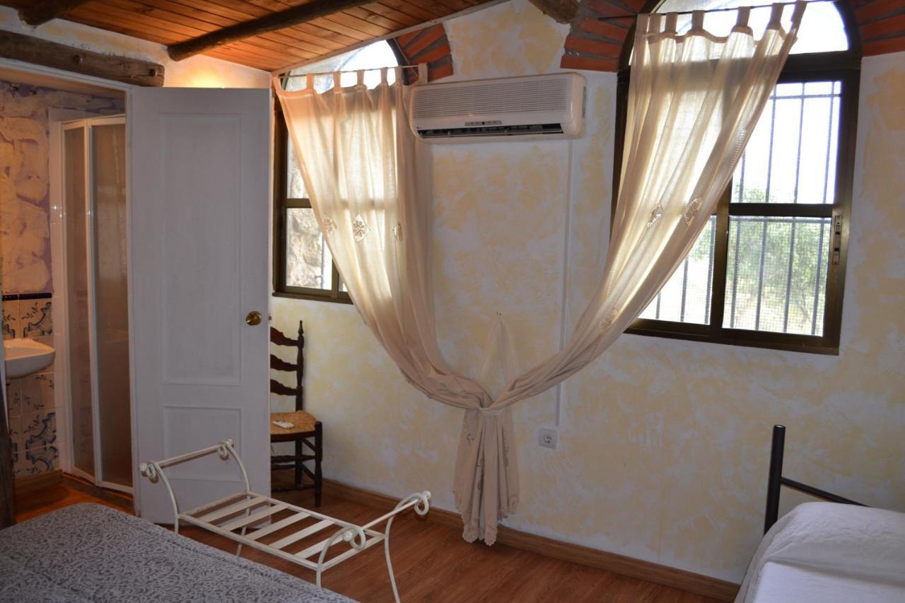 Albergue La Jarilla Plasenzuela Esterno foto