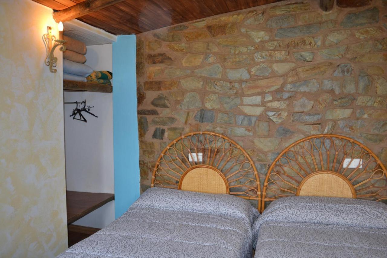Albergue La Jarilla Plasenzuela Esterno foto