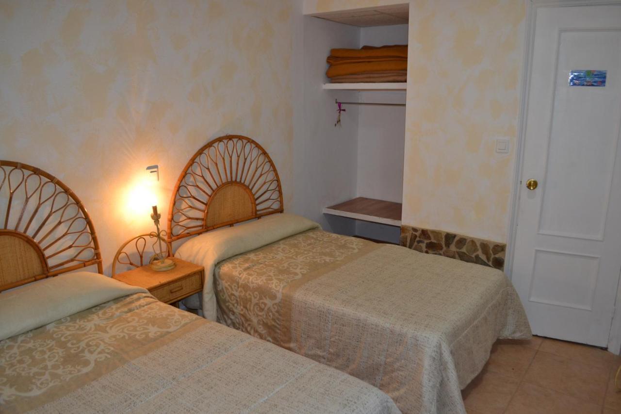 Albergue La Jarilla Plasenzuela Esterno foto
